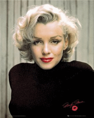 Sur le certificat de naissance on peut lire Norma Jeane Mortensen mais elle